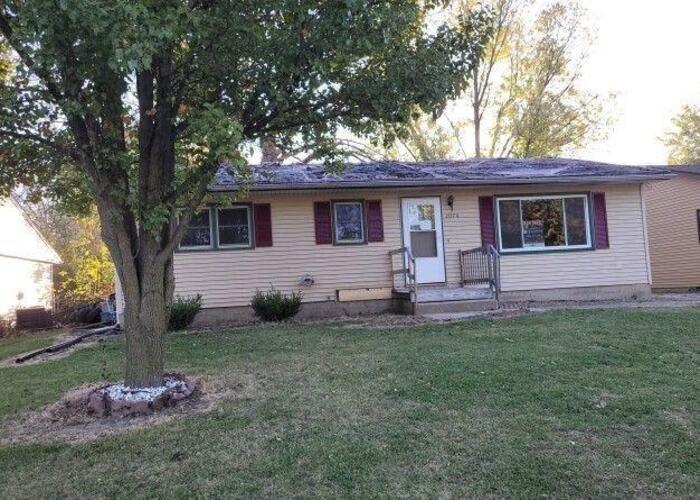 Dennis Ave, Decatur, IL 62526 #1