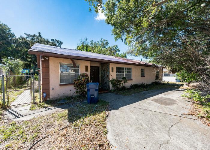 Carmen St, Tampa, FL 33609