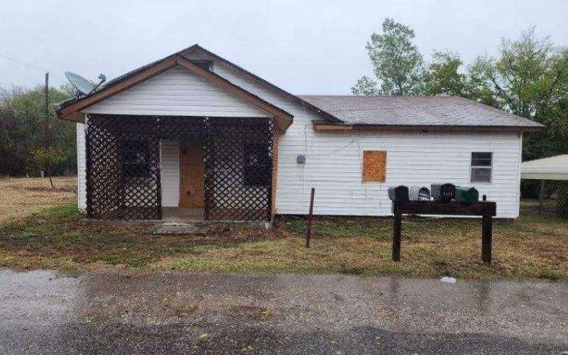 1209 E 11TH ST  , Sulphur, OK 73086 