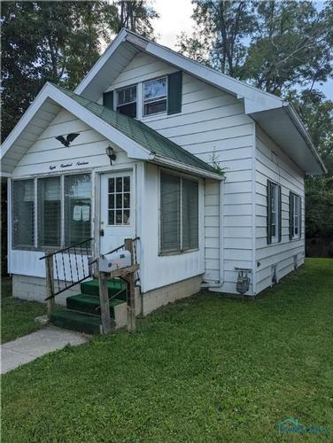 Haynes St, Fremont, OH 43420