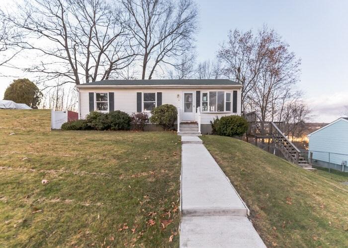 Erie Ave, Worcester, MA 01605