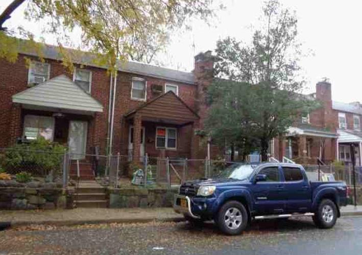 Orme St, Arlington, VA 22204