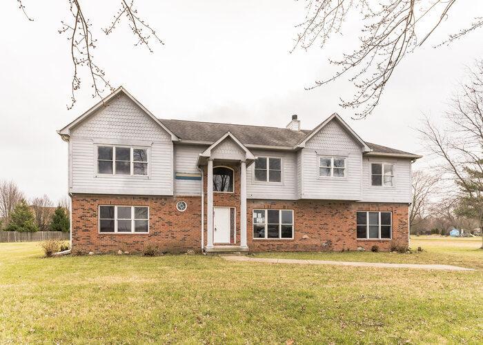 96th St, Zionsville, IN 46077