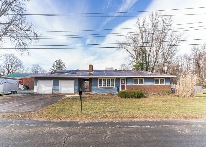 Lincoln St, Mechanicville, NY 12118