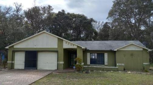 Wooden Dr, Spring Hill, FL 34606