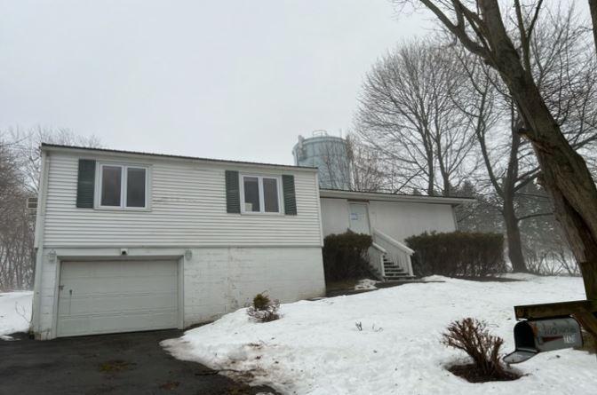 Hillside Dr, Sodus Point, NY 14555