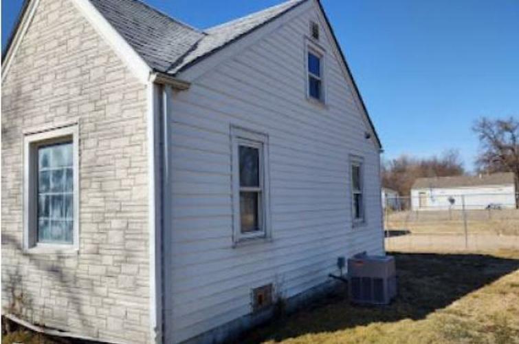 24th St, Wichita, KS 67219 #1