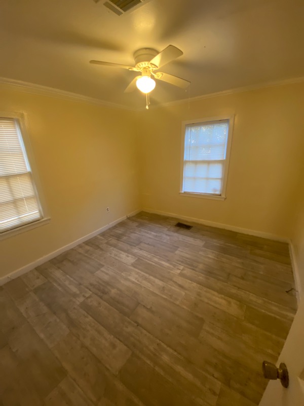 Pinebrook Dr, Jackson, MS 39212