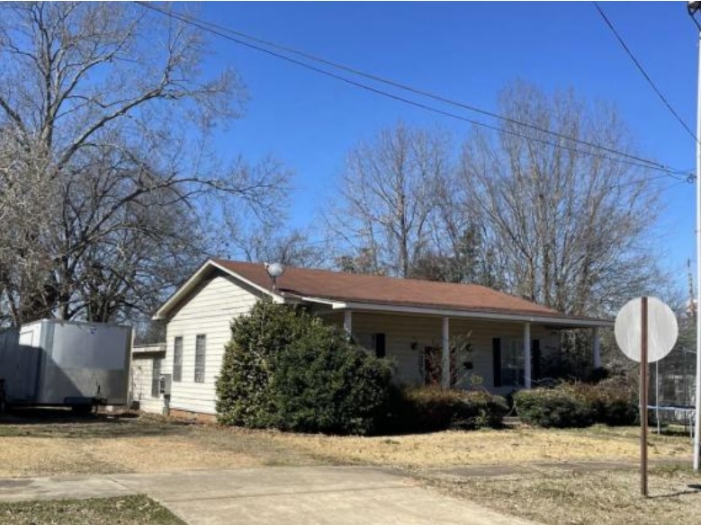 Chestnut St, Warren, AR 71671 #1