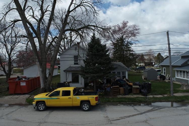 205 N CHESTNUT ST  , New London, IA 52645 