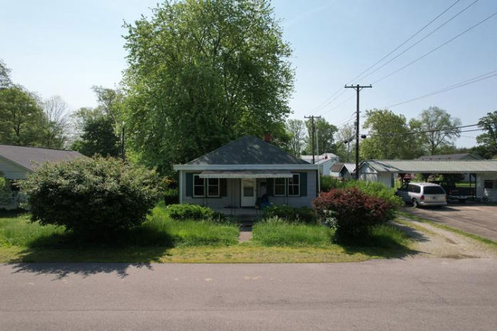 505 PIKE ST  , Vevay, IN 47043 