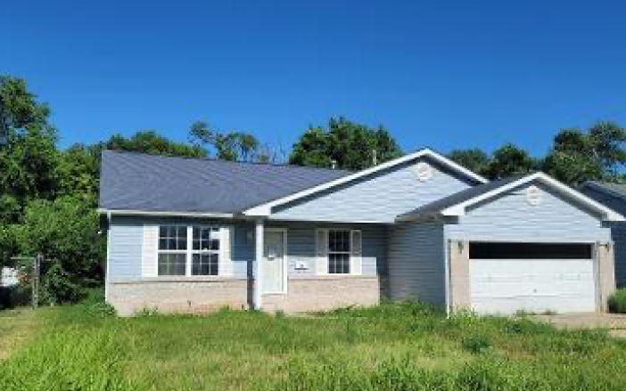45th St, East Saint Louis, IL 62204