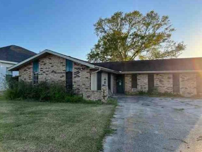 Cedar St, Morgan City, LA 70380 #1