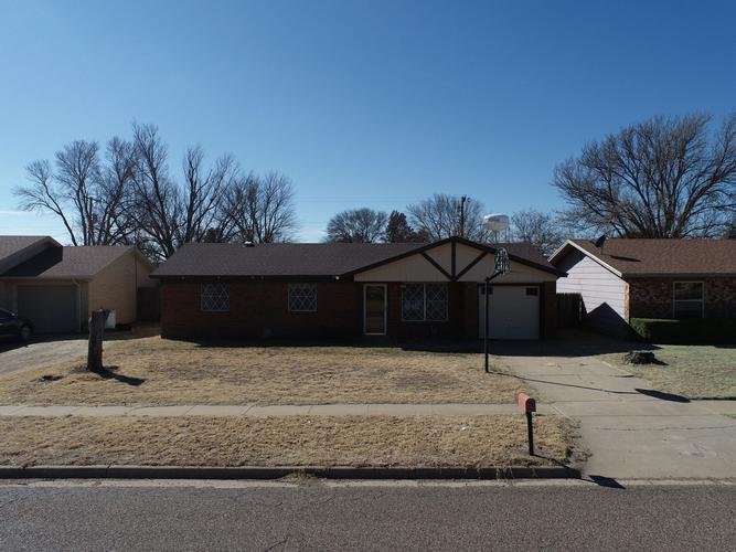 13th St, Littlefield, TX 79339