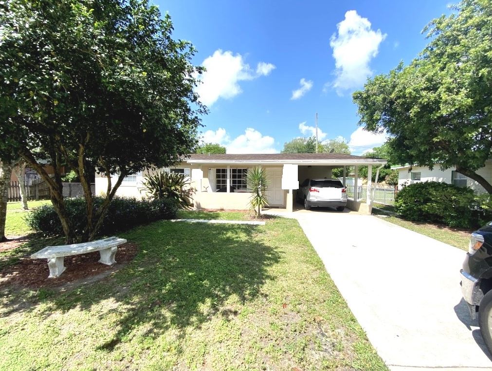 Gaston Foster Rd, Orlando, FL 32807