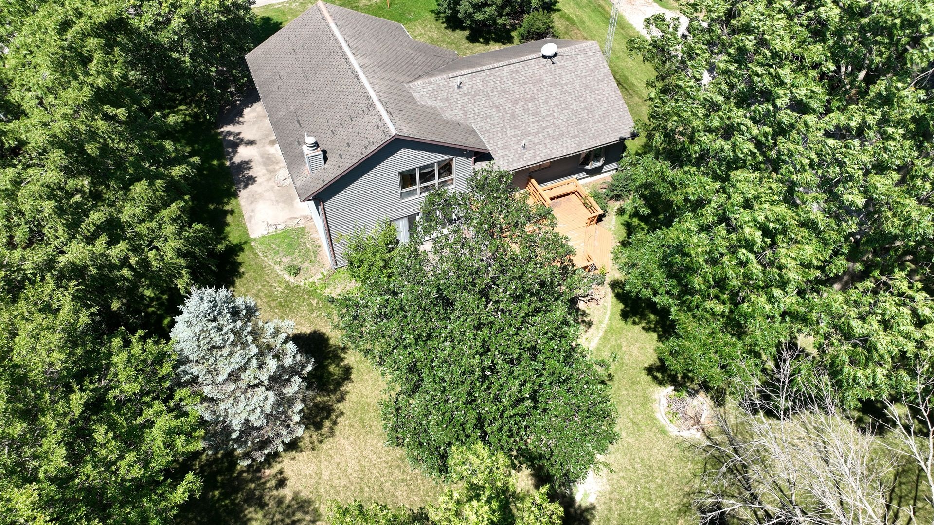 Lincoln St, Ainsworth, IA 52201 #1