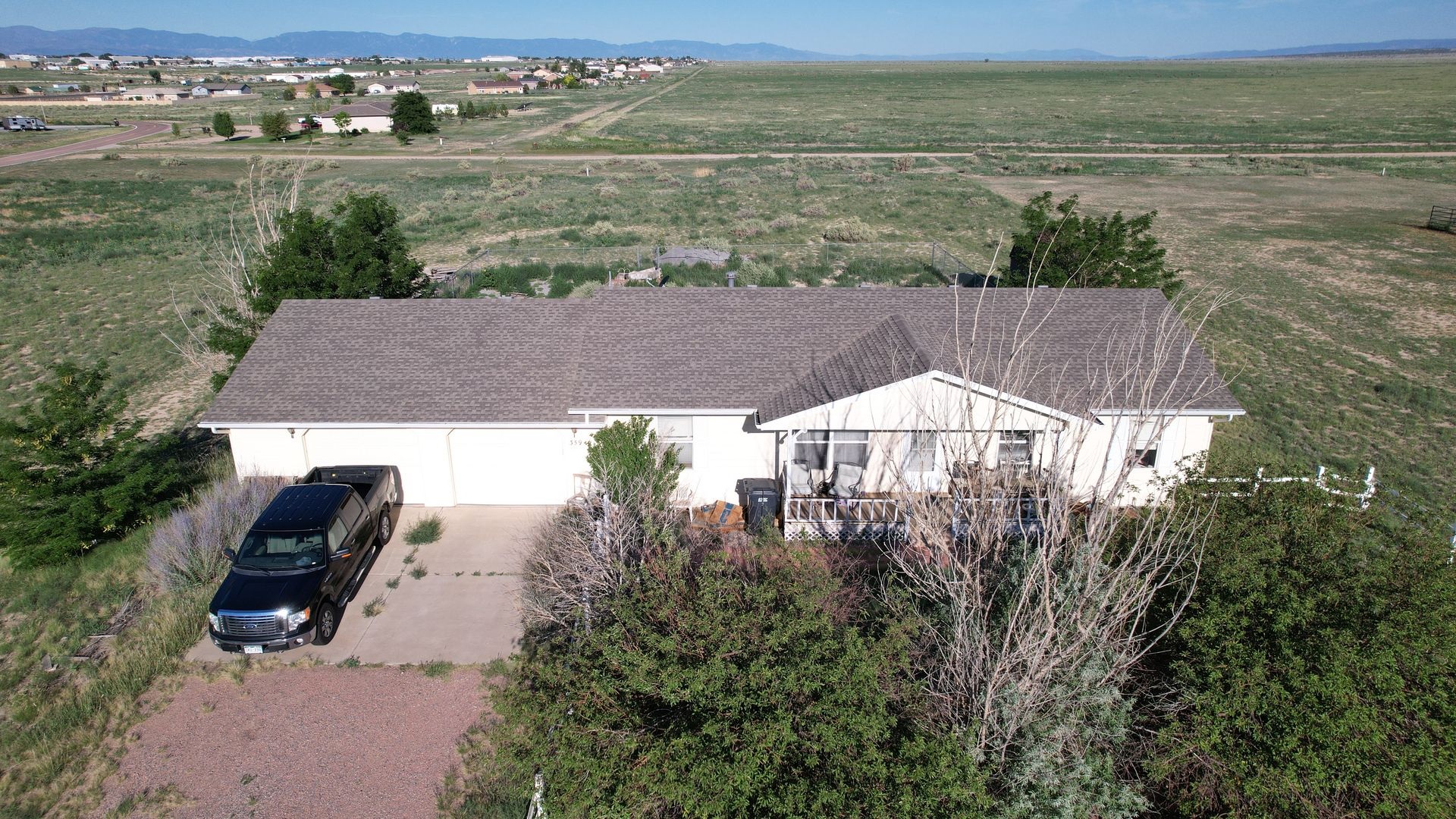 Earl Pl, Pueblo, CO 81007
