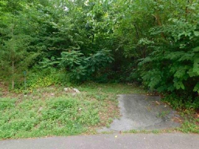 Mary Ln, Riverside, CT 06878
