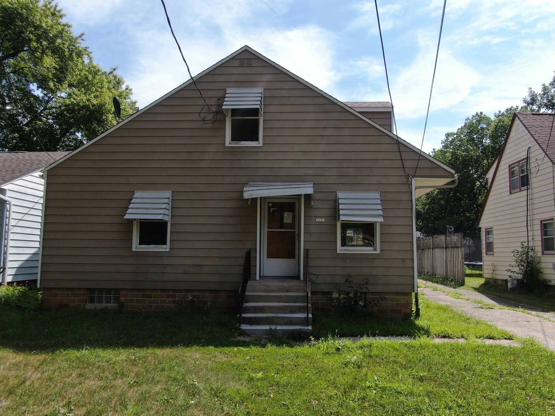 13th St, Manson, IA 50563