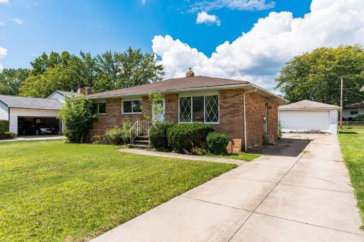 Sweet Birch Dr, Bedford Hts, OH 44146 #1