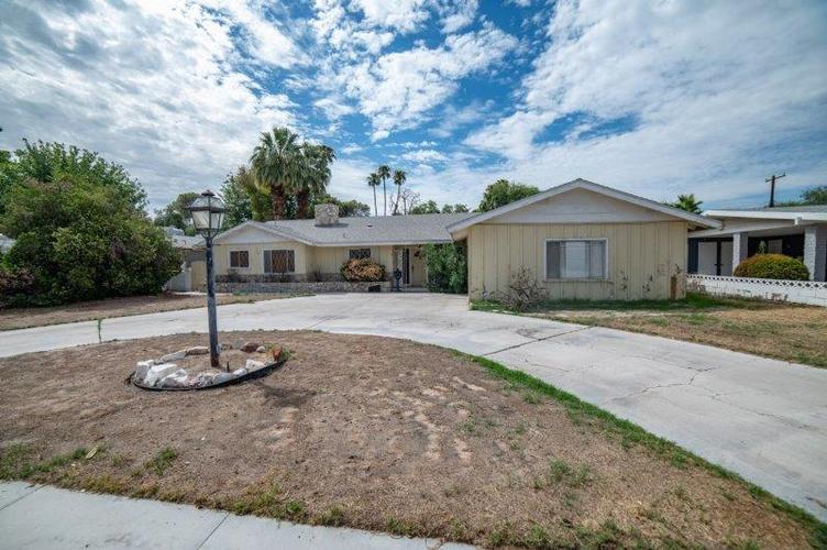 Burton Ave, Las Vegas, NV 89102