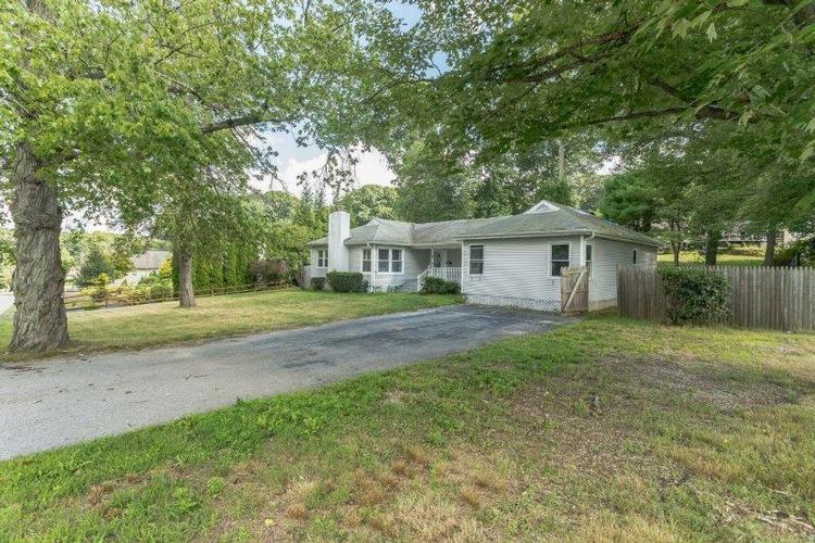 Park Ave, Uncasville, CT 06382 #1
