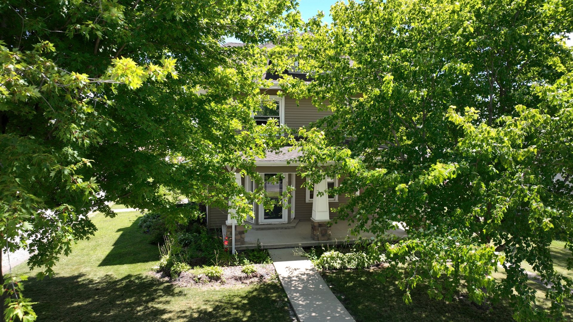 Jefferson Ave, Lowden, IA 52255