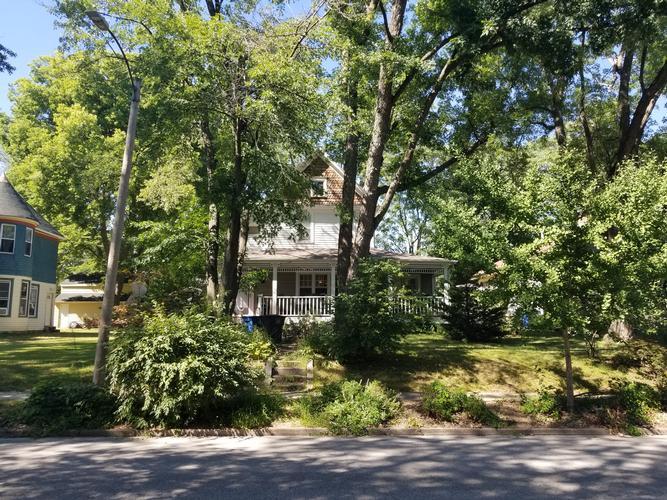 Clinton Ave, Des Moines, IA 50313