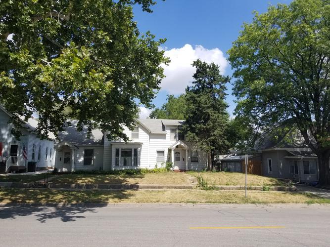 Walnut St, Des Moines, IA 50316