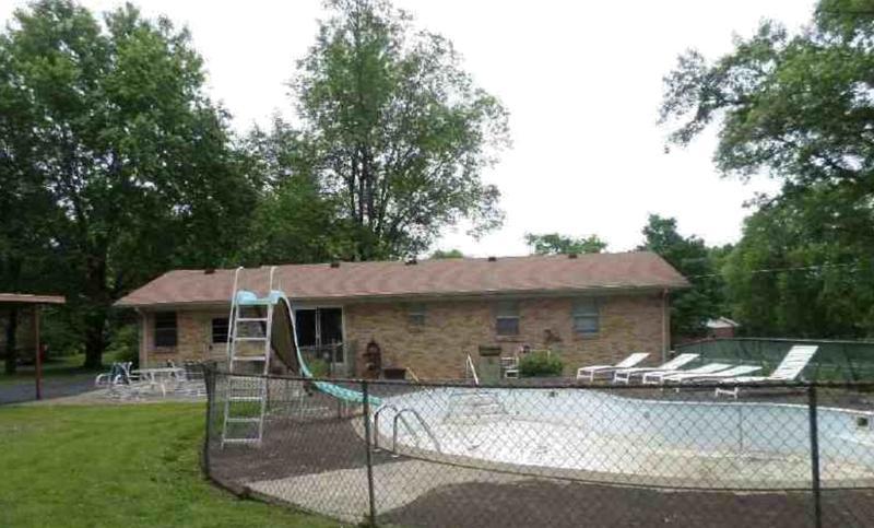 Trousdale Ct, Hartsville, TN 37074 #1