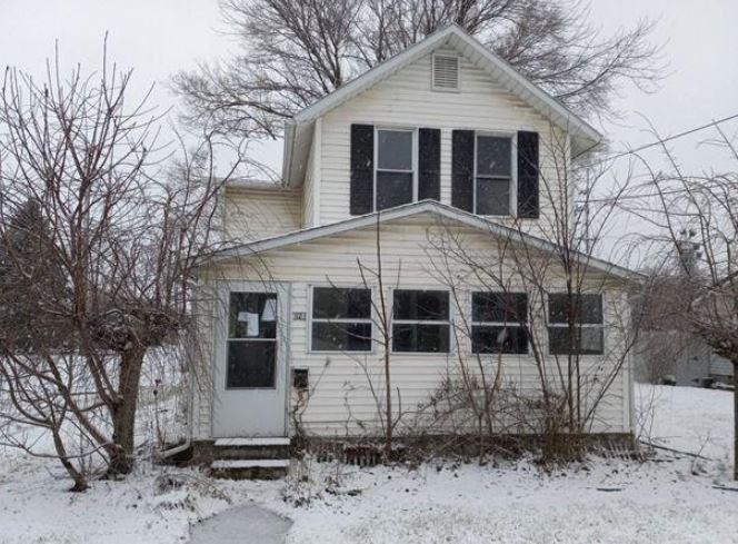 Harkness St, Bellevue, OH 44811