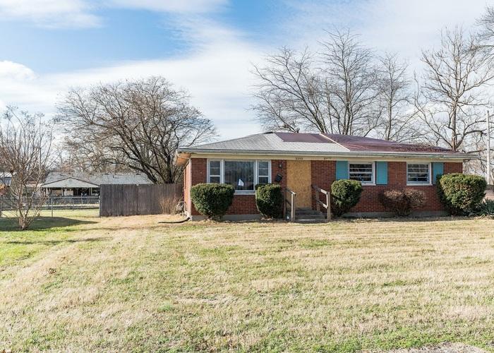Fenmore Ave, Louisville, KY 40272