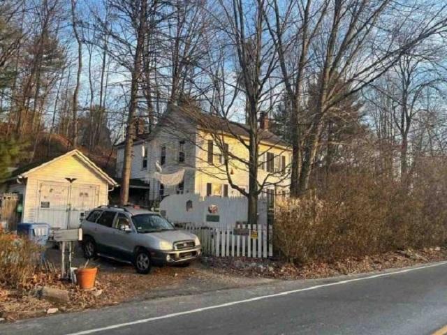 Wakelee Ave, Ansonia, CT 06401