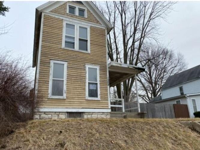 9th St, Quincy, IL 62301