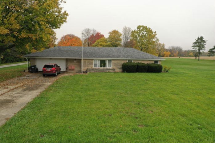 1002 E 600 N  , Alexandria, IN 46001 