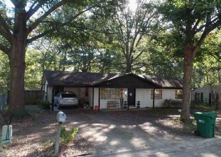 Rosewood Dr, Benton, AR 72015