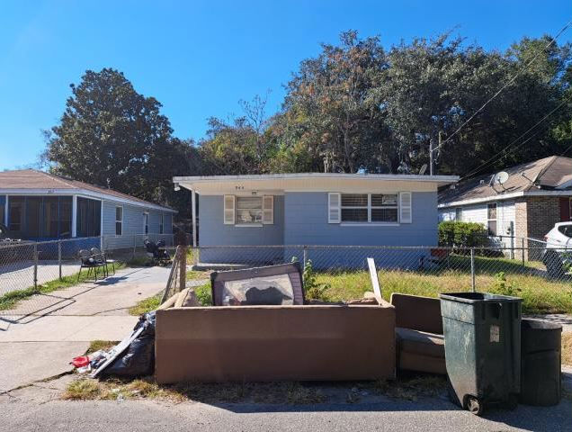 360 Nixon st  , Jacksonville, FL 32204 