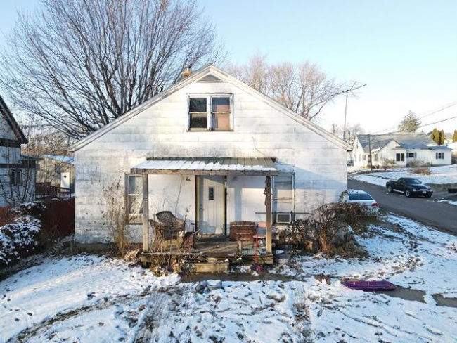 203 W BRINEY ST  , What Cheer, IA 50268 