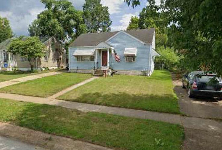 Adams St, Granite City, IL 62040