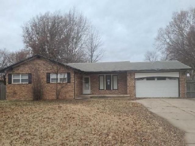 Mimosa Dr, Haysville, KS 67060