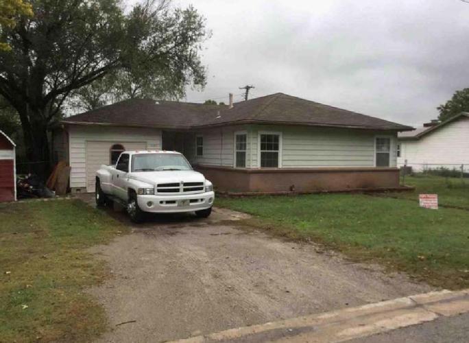 Russell St, Skiatook, OK 74070