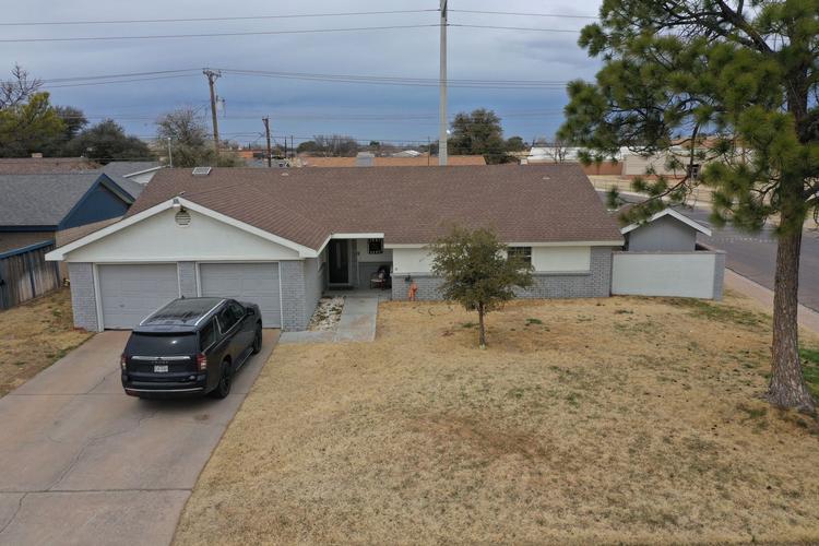 Kansas Ave, Midland, TX 79703