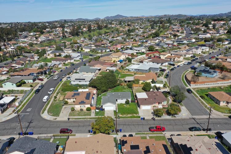 Minerva Dr, San Diego, CA 92114 #1