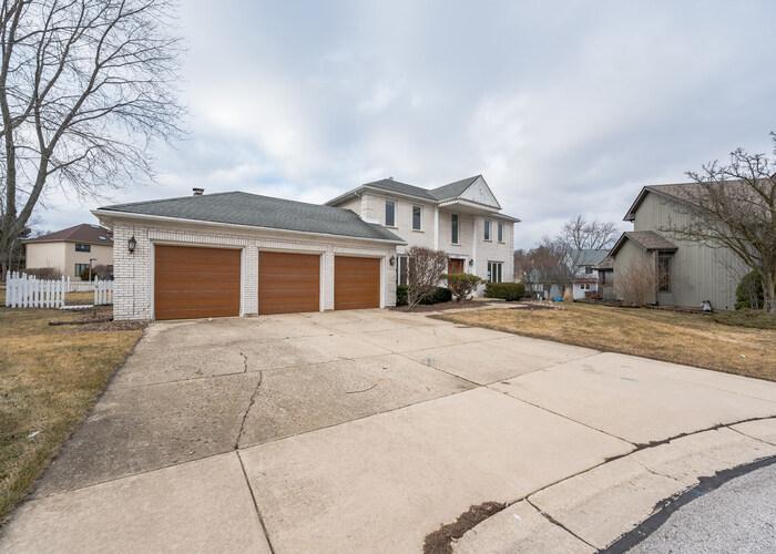 Babst Ct, Lisle, IL 60532 #1