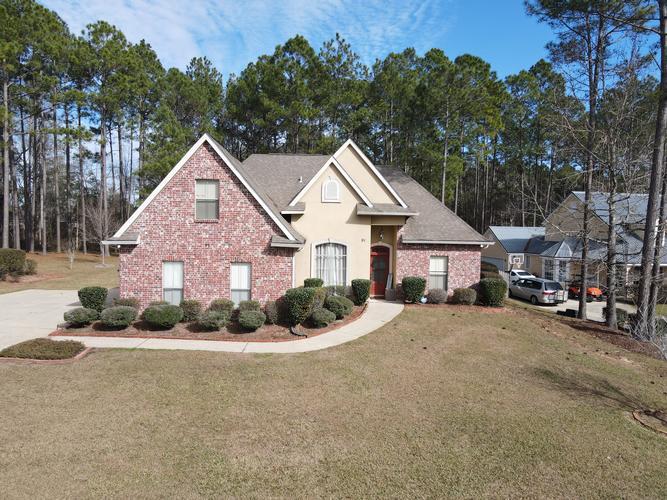 Shade Tree Dr, Carriere, MS 39426