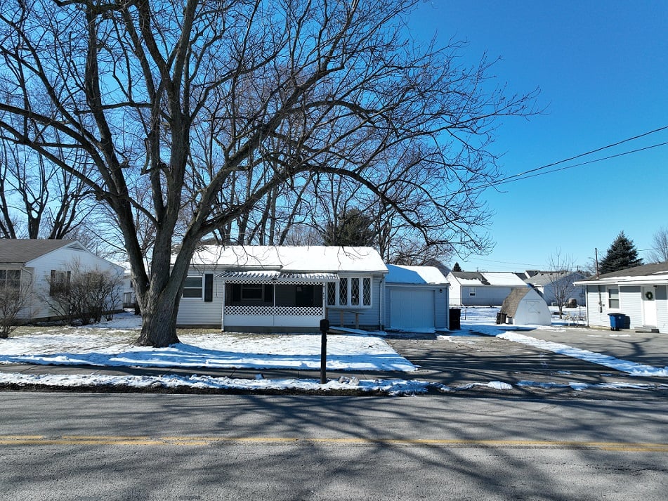 College Dr, Bowling Green, OH 43402