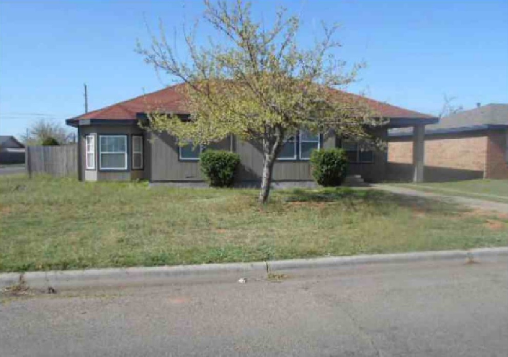 Tanner Dr, Midland, TX 79703