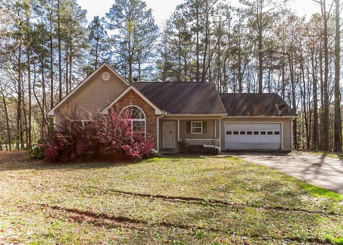 Fitzgerald St, Hiram, GA 30141