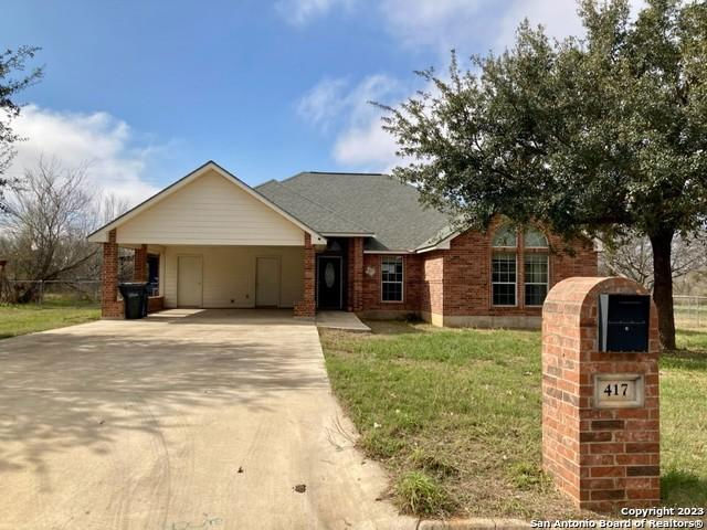 417 NUECES ST  , Dilley, TX 78017 