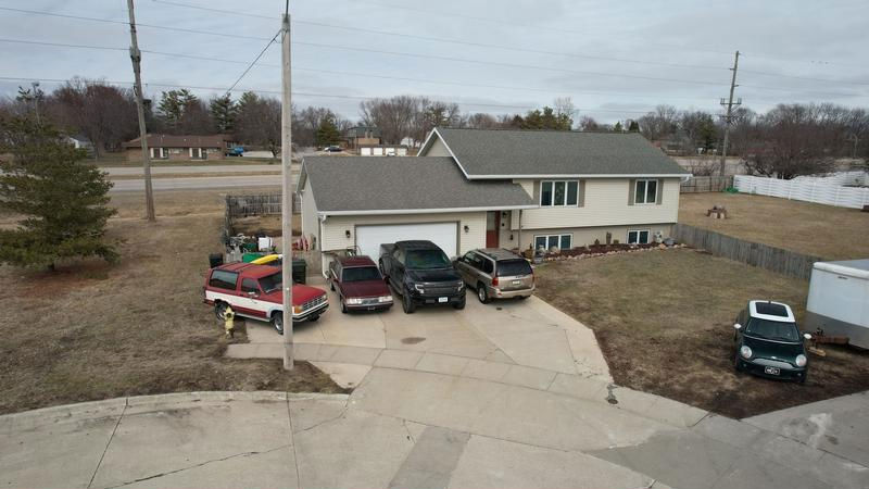 320 7TH ST  , Perry, IA 50220 
